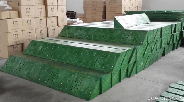 空中造楼机制造现场